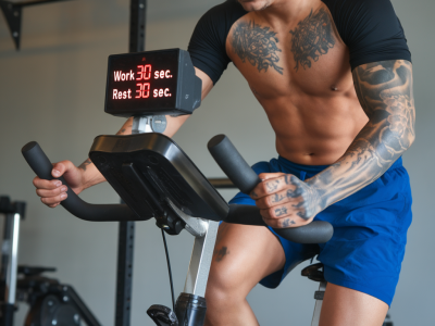 How to combine short high-intensity intervals with recovery for faster fitness gains